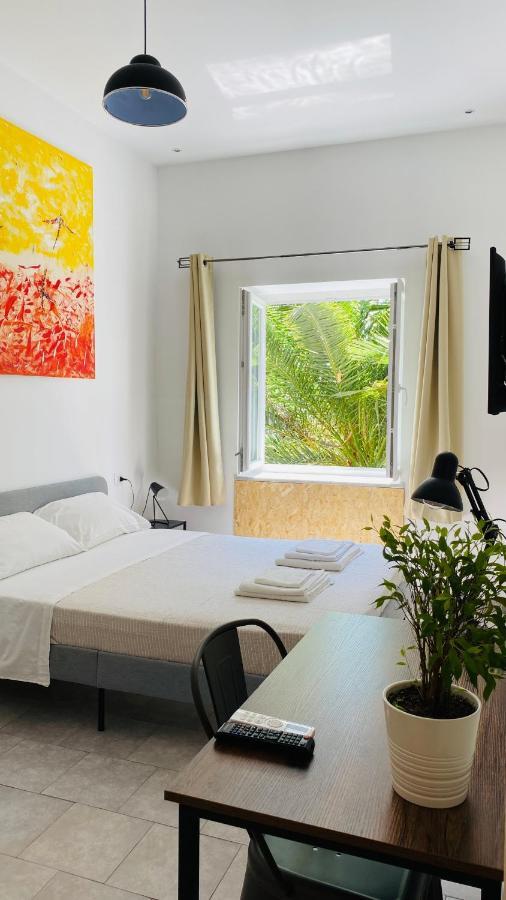 The Roof Garden - Bed&Breakfast Frattamaggiore Esterno foto